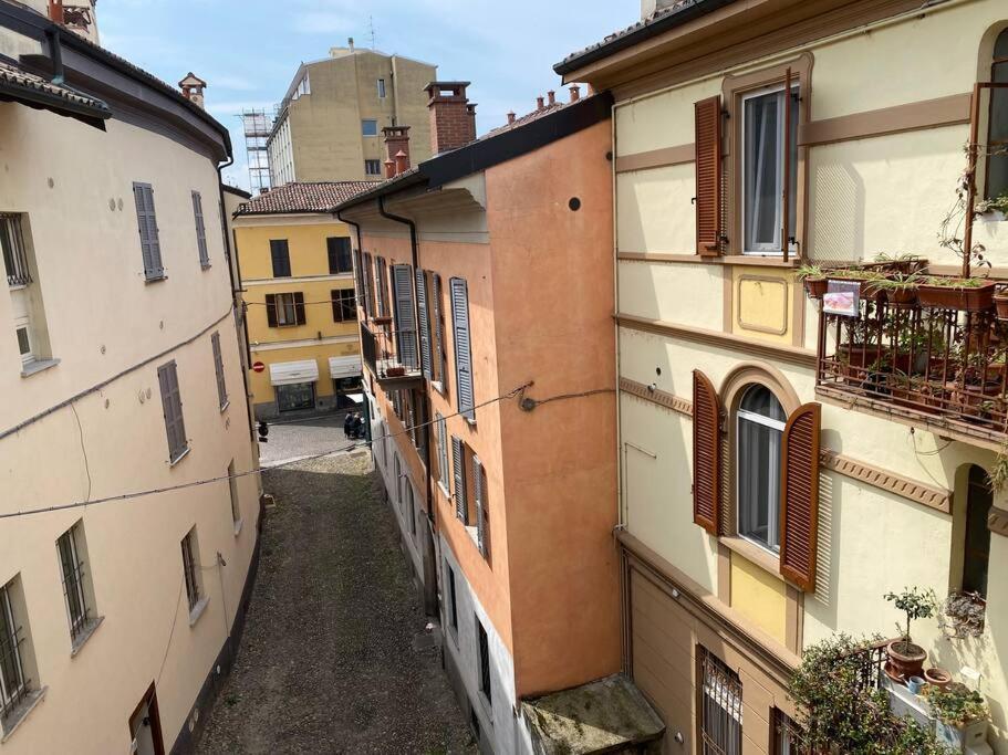 I Marici Apartment Pavia Ngoại thất bức ảnh